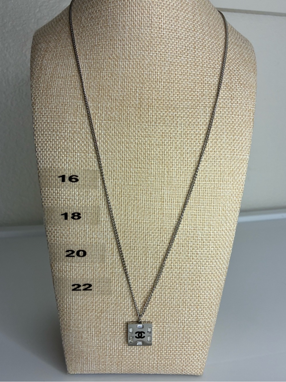Vintage Silver-Tone Square Pendant Necklace